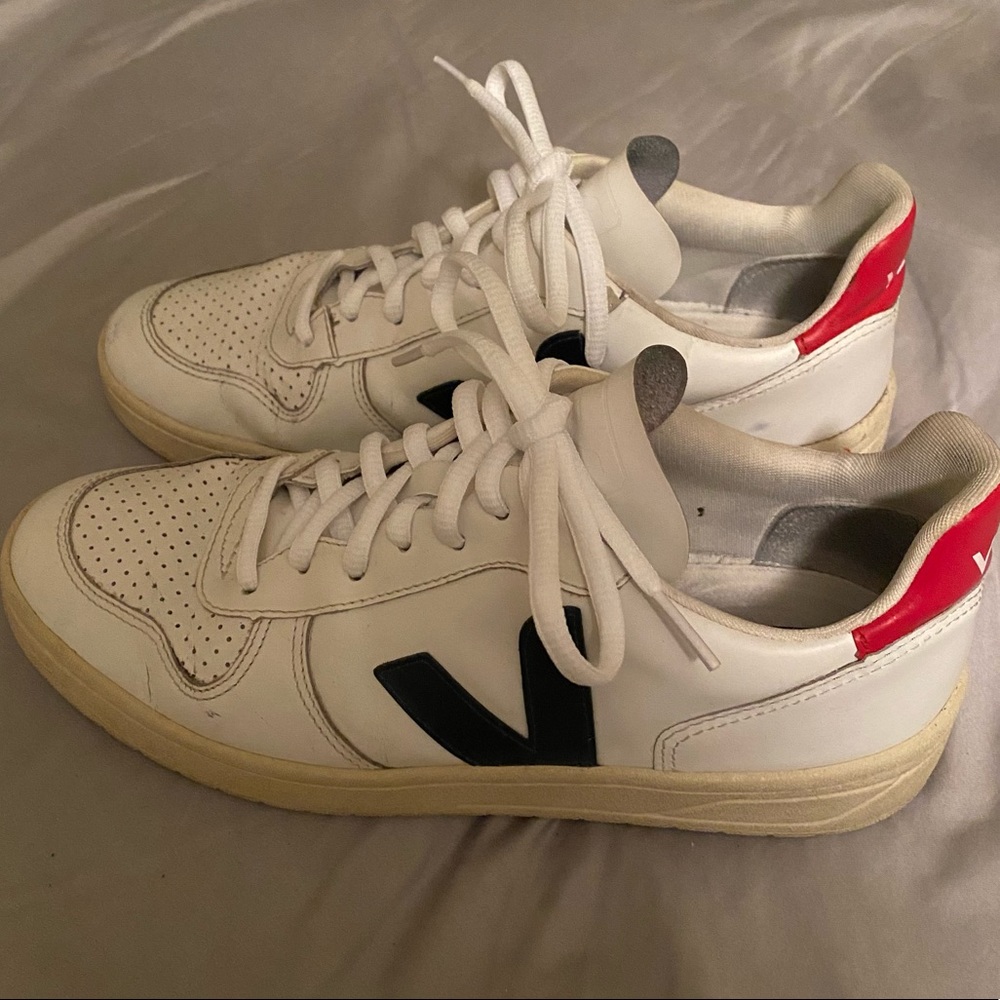 Veja Sneakers